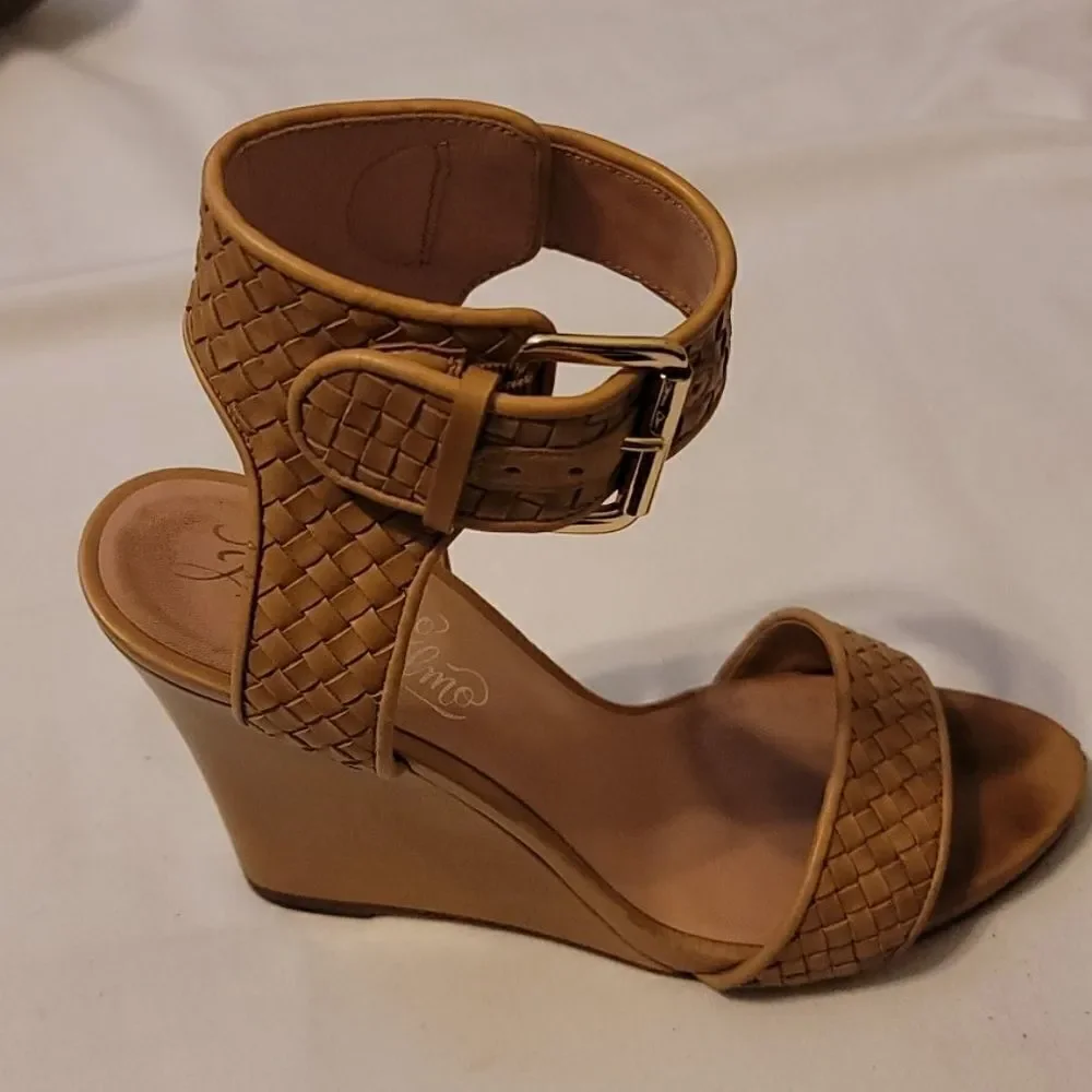 Alejandro ingelmo wedges size 37